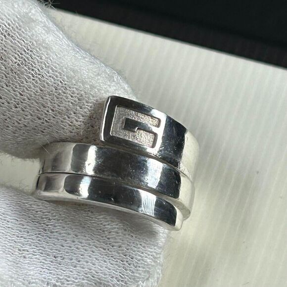 Gucci Silver 925 Vintage Spiral G Logo Ring Size 7 - Picture 1 of 7